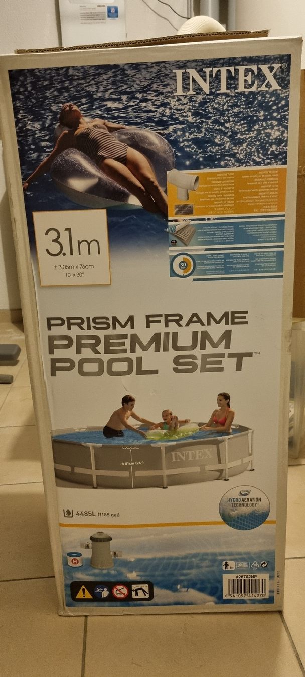 Intex Piscine: Piscine Intex Prism Frame Premium 305x76cm – Usato da Froideville venduto da Thedaffy 1