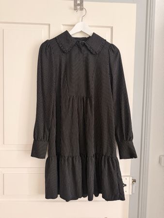 Damen Kleid Hallhuber gestreift Kragen Gr 36 neuwertig