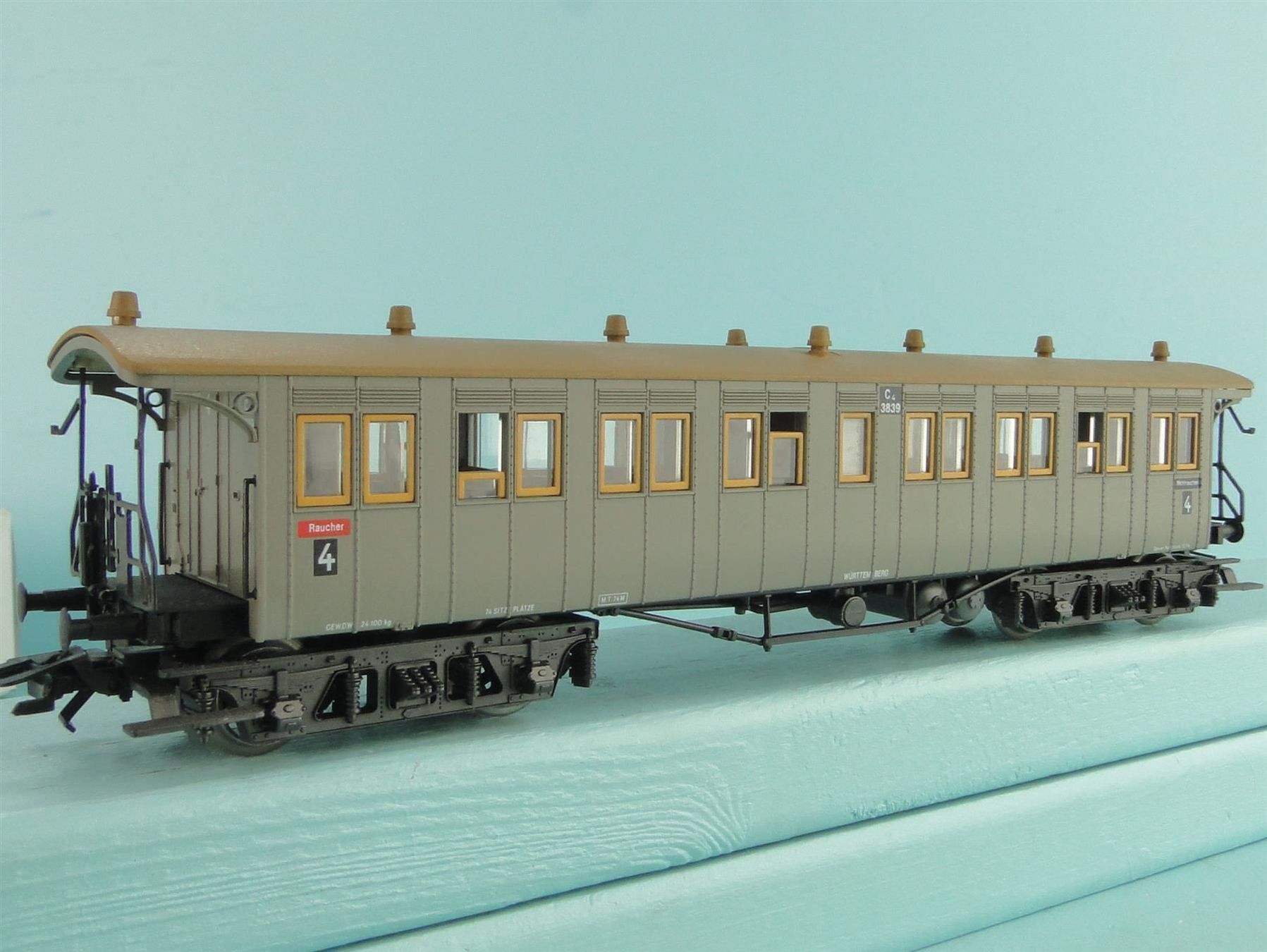 Märklin Modellini di ferrovie: Märklin 4214 Plattformwagen – Usato da Bülach venduto da cann11 6