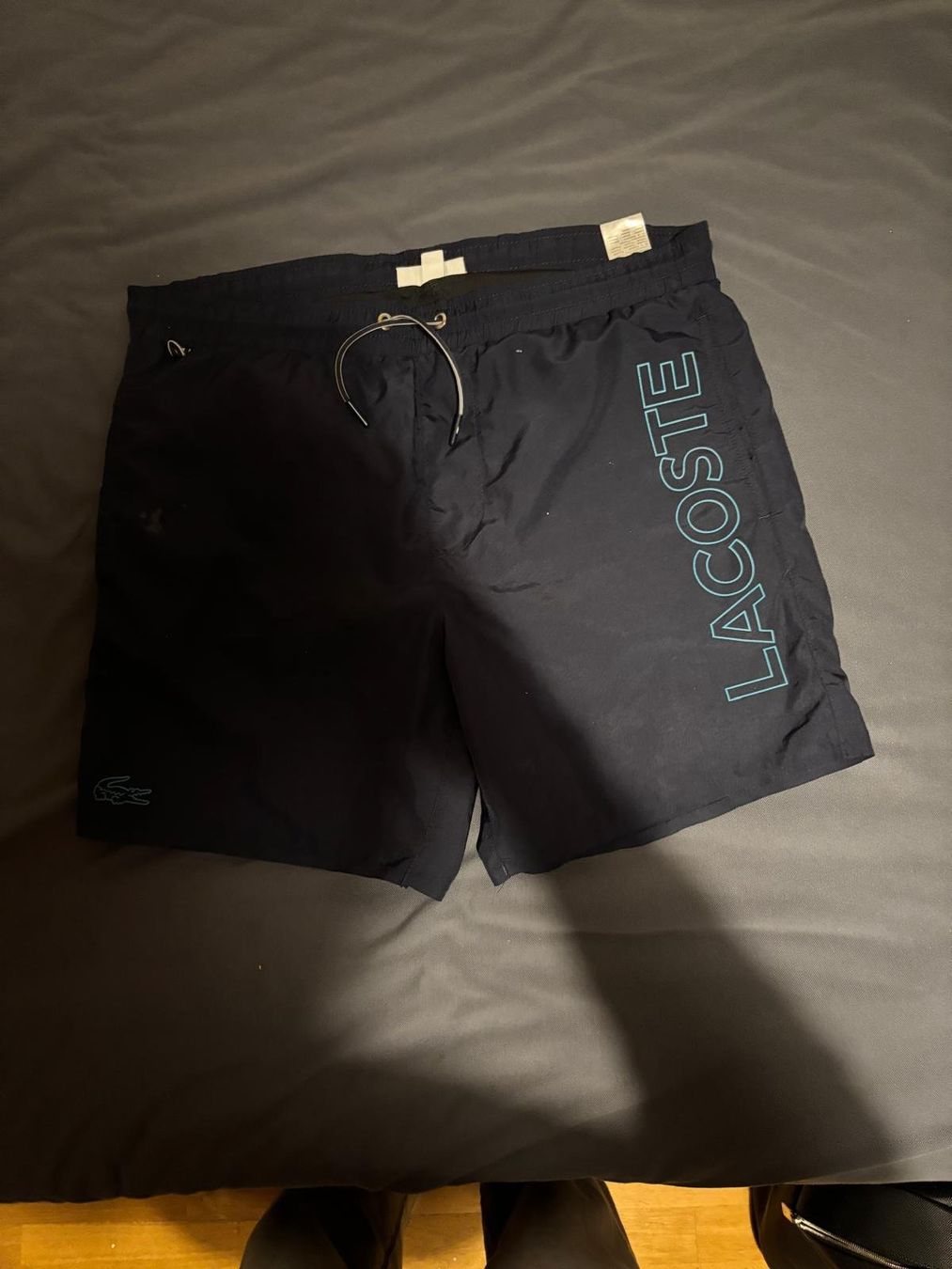 Costumi da bagno: Lacoste Badehose – Usato da Stettlen venduto da jas_m8ld