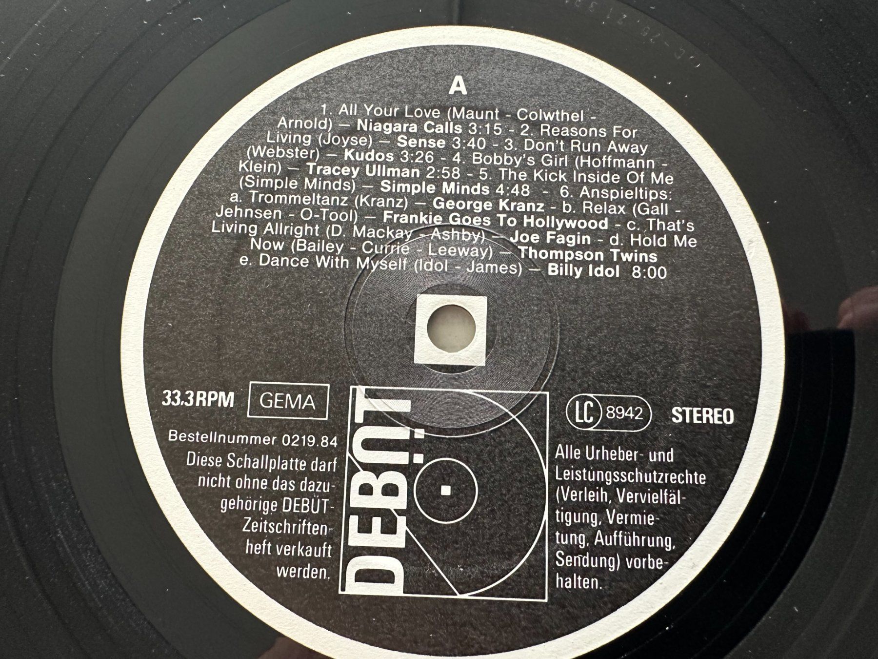 Dischi in vinile: DEBUT LP / ZEITSCHRIFT AUSGABE 3 - EURYTHMICS - SIMPLE MINDS – Usato da Sion venduto da jaipur1401 2