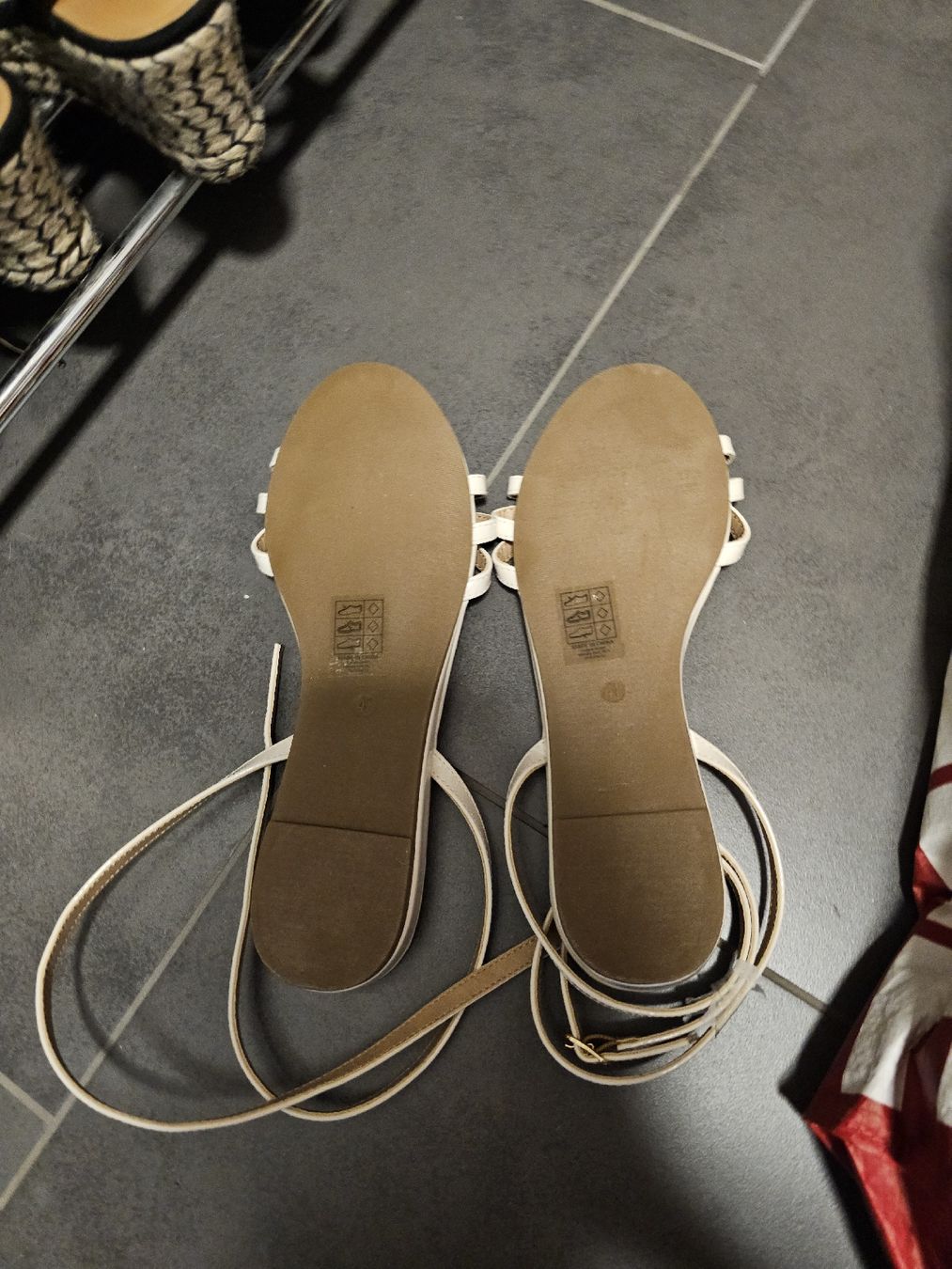 Anna Field Damenschuhe: Sandales Anna Field taille 41 – Gebraucht aus Attalens von mar_rq8k 1