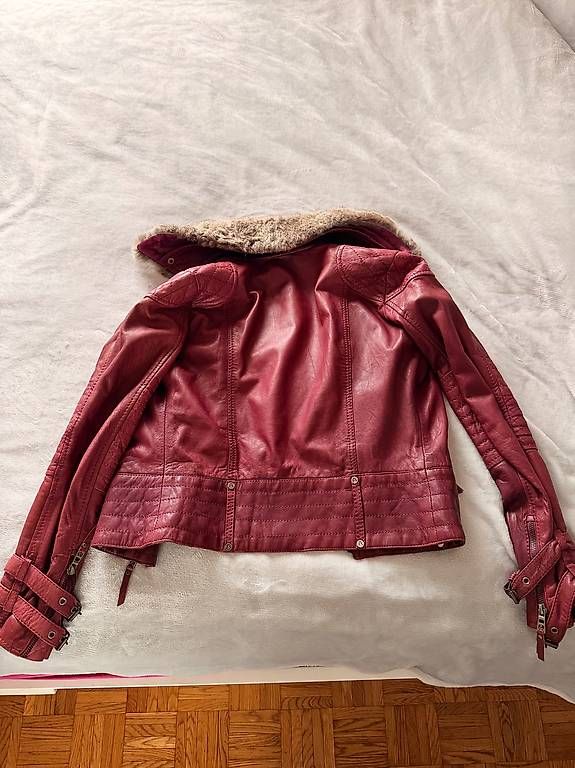 Jacken: Veste en cuir  – Gebraucht aus La Tour-de-Peilz von Vide_dressing1814 1