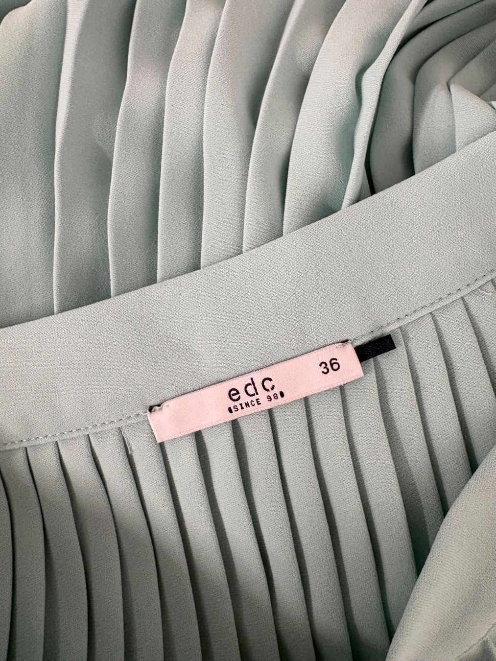 Esprit Gonne: Mintfarbener Plissee-Rock von EDC Esprit 36 – Nuovo (secondo la descrizione) da Regensdorf venduto da secondchancefashion 2