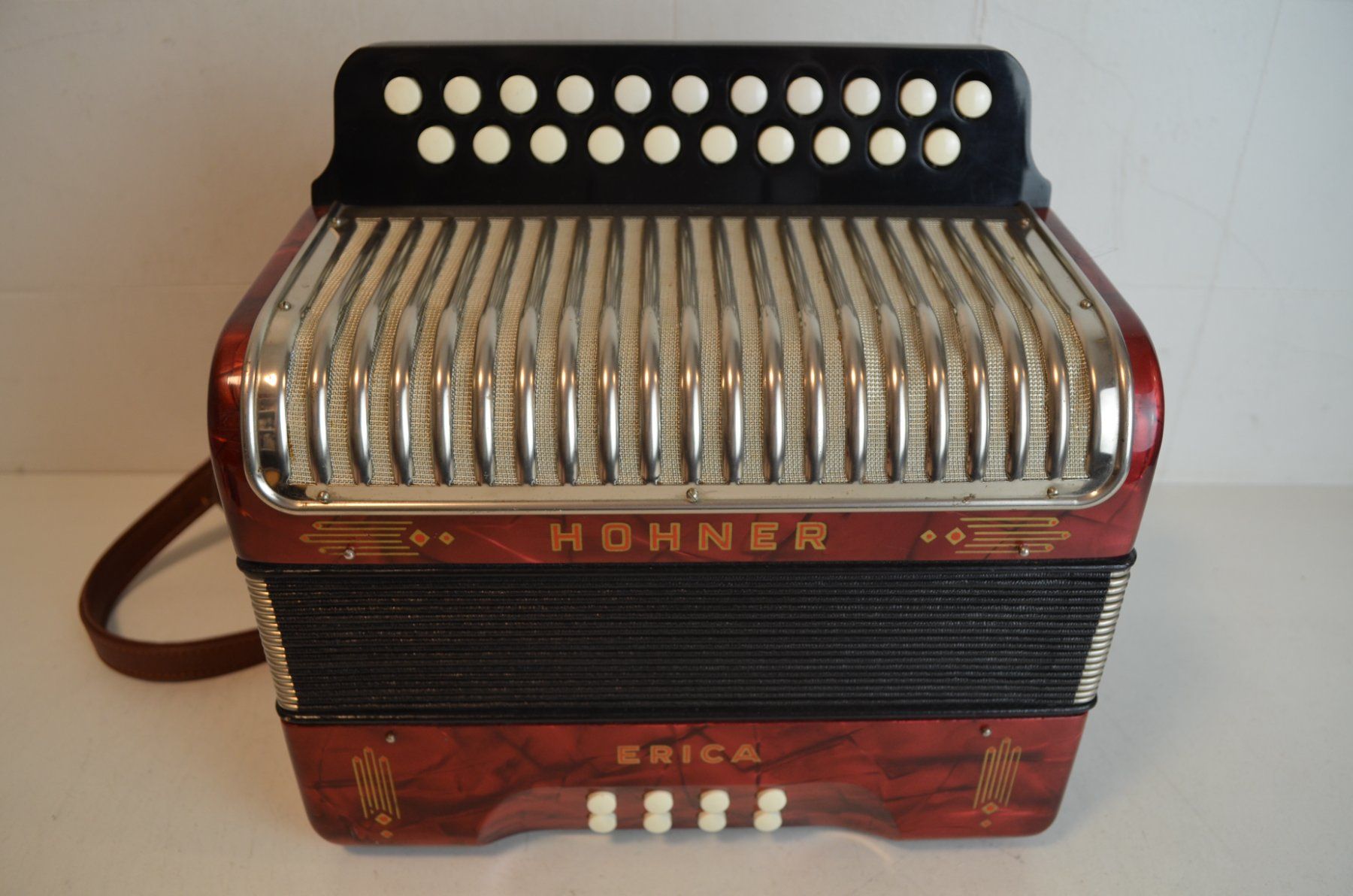 Hohner Strumenti musicali: Akkordeon diatonisch Hohner Erica – Usato da Zürich venduto da baumusik