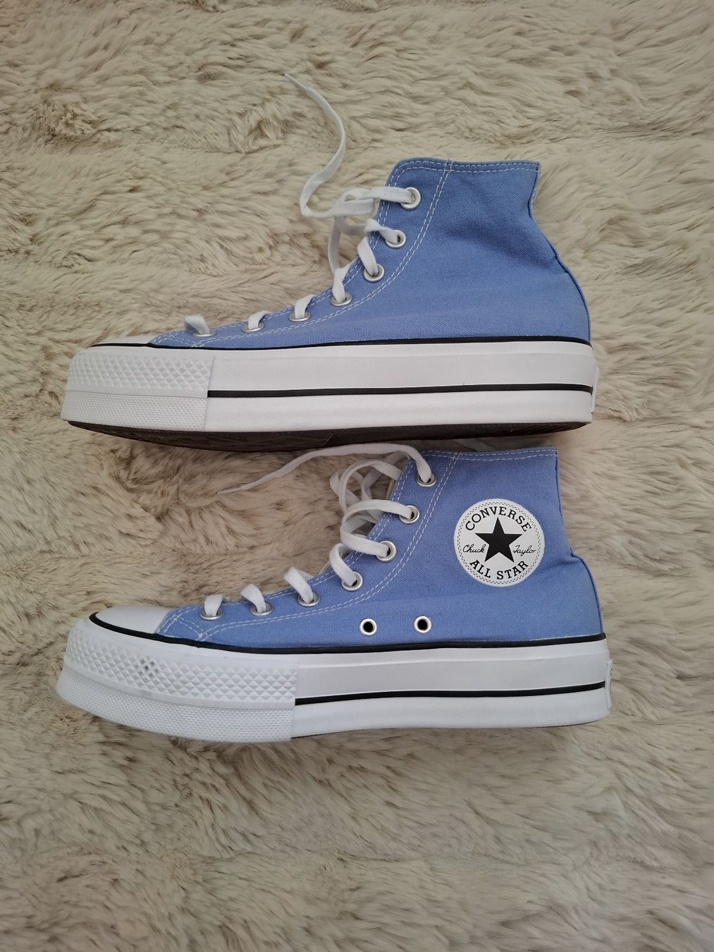 Converse Damenschuhe: Converse Chuck Taylor Lift Platform Bleu T39 – Neu (gemäss Beschreibung) aus Le Locle von sAm_2112 1