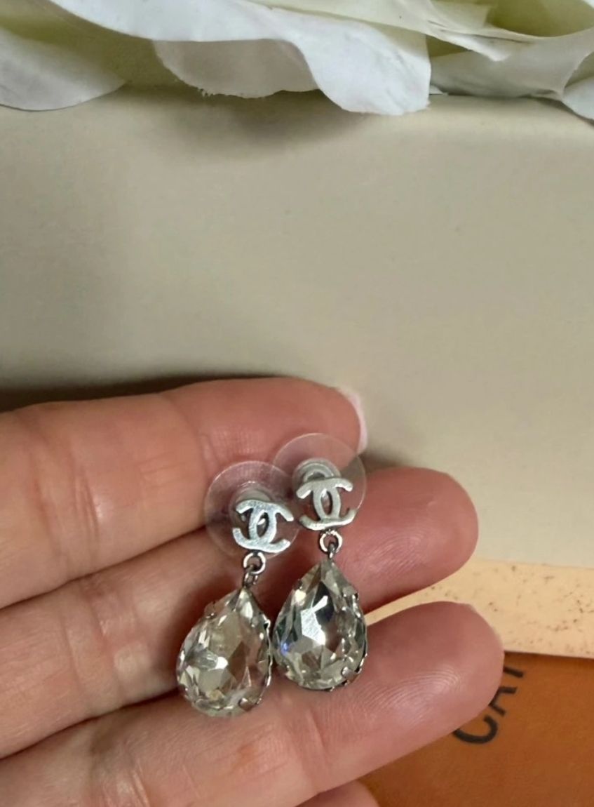 Chanel Ohrringe & -stecker: Chanel earrings  – Gebraucht aus Silvaplana von gin_h6nz 1