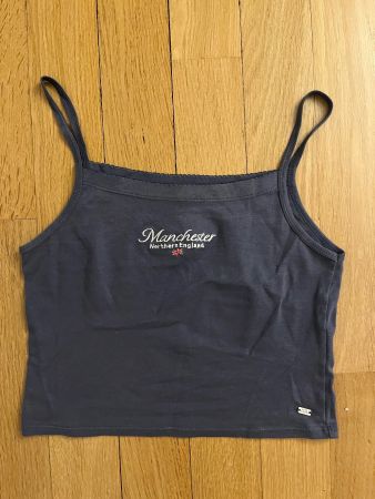 Top blau cropped