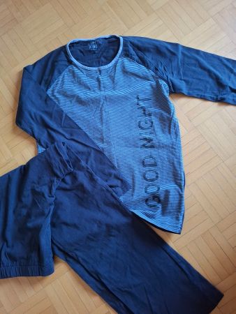 6 tlg Pyjama + 2 Pyjama Oberteile  158/164 TCM Blau Badehose