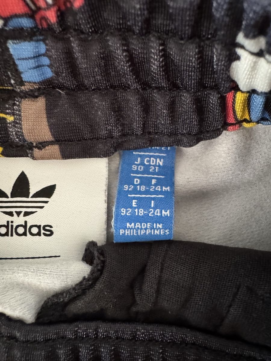 Mini Rodini Lotti & Set di vestiti: Adidas x Mini Rodini - Twin Set Gr. 92 – Usato da Wabern venduto da Mcteiger73 2