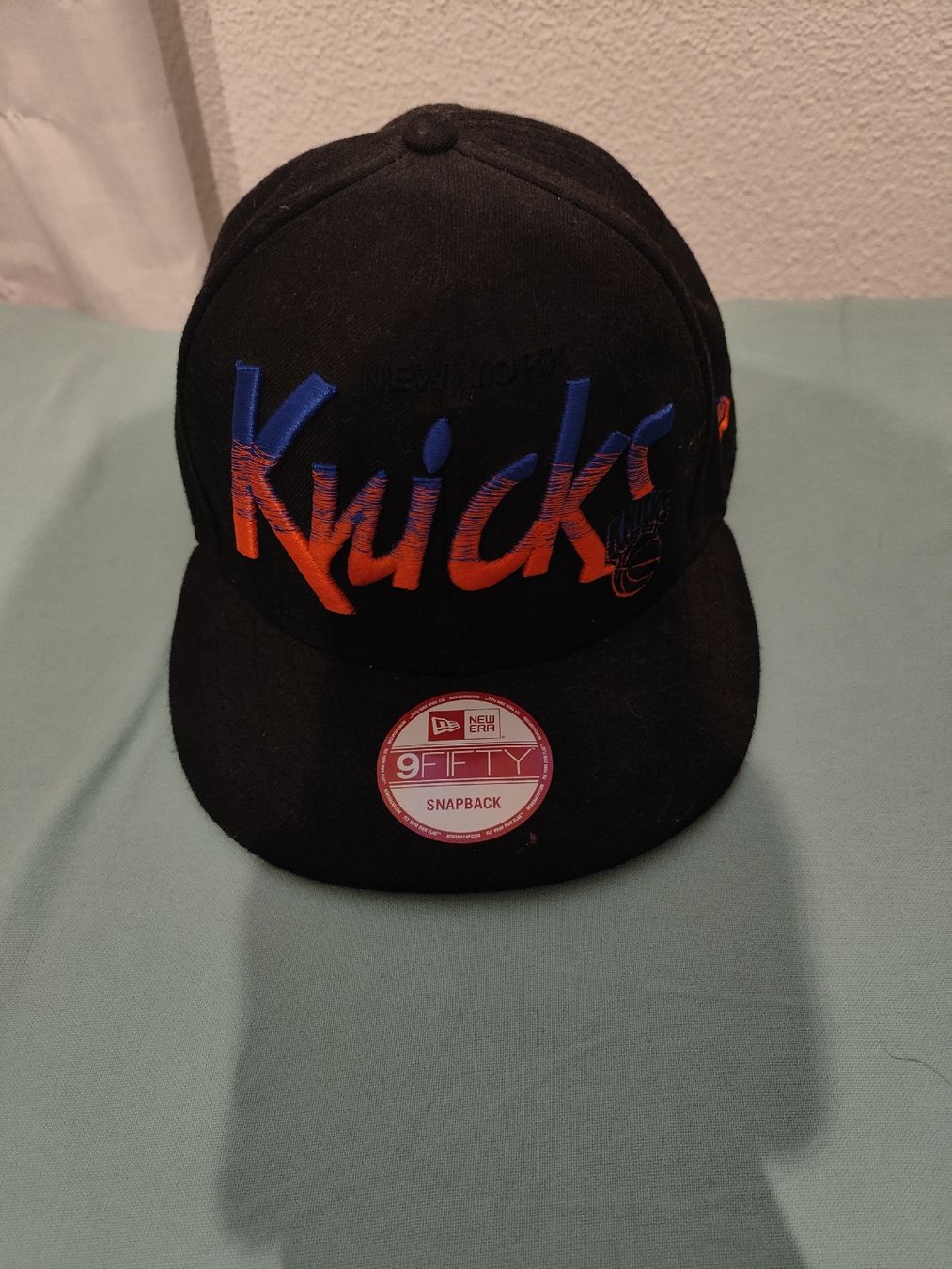 Copricapi, berretti & cappellini: New Era Cap NY Knicks 9Fifty Snapback  – Usato da Liestal venduto da bebbi1989