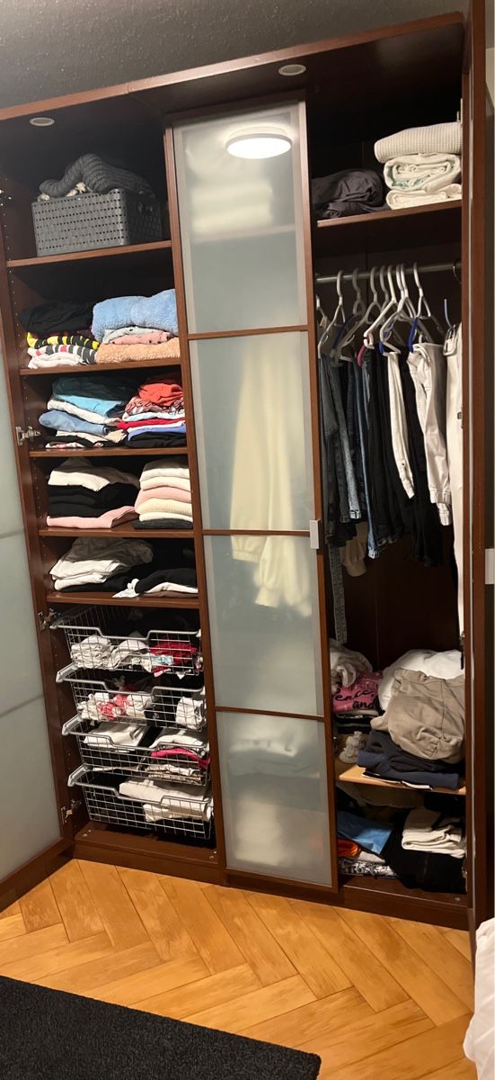 Schränke: Schrank 5 Drehtüren  – Gebraucht aus Frauenkappelen von asc_g99d
