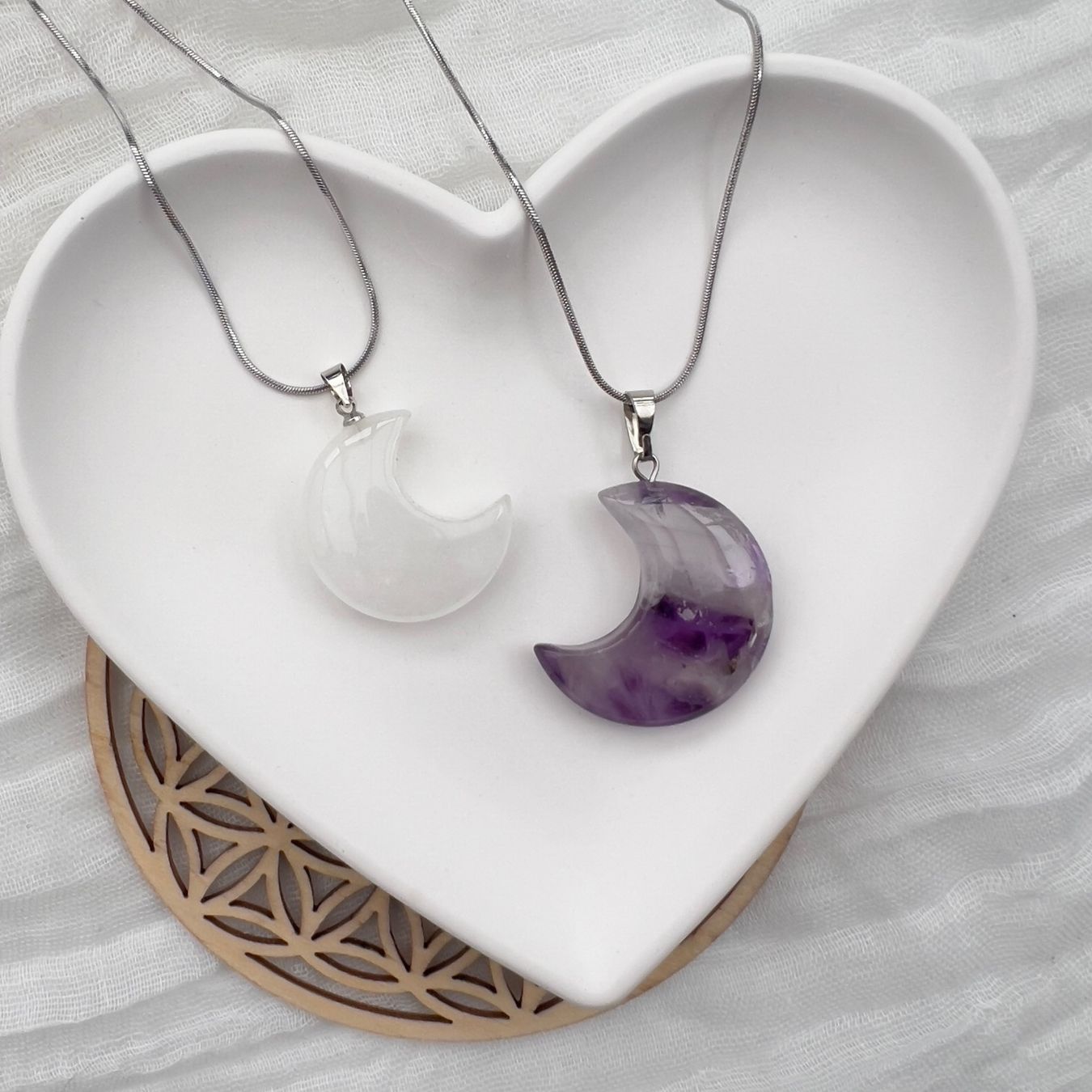 Ciondoli: Pendentif lune en cristal de roche – Nuovo e nell'imballaggio originale da Pully venduto da sunaddict 2