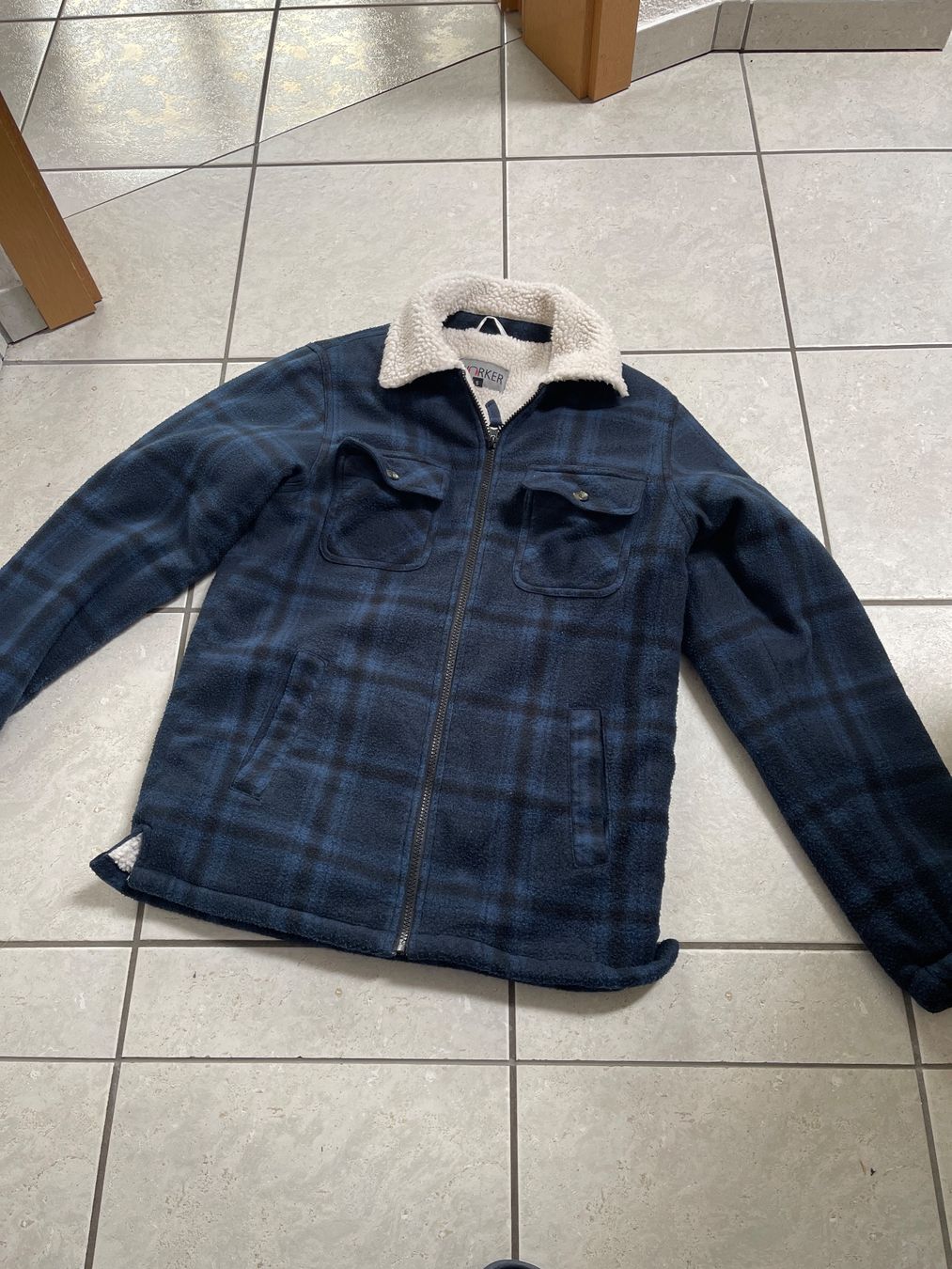 Giacche: Bequeme Worker Jacke Gr S – Usato da Lostorf venduto da Luelostorf