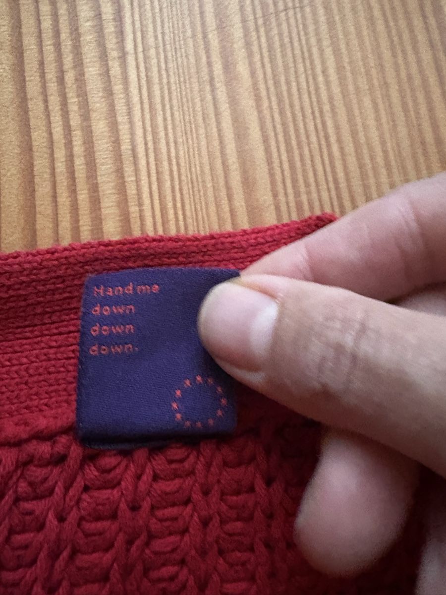 Giacche & Cappotti: Rote Strickjacke Manitober, bio/fair, Gr. 134/140 – Usato da Bubikon venduto da Andi230 1