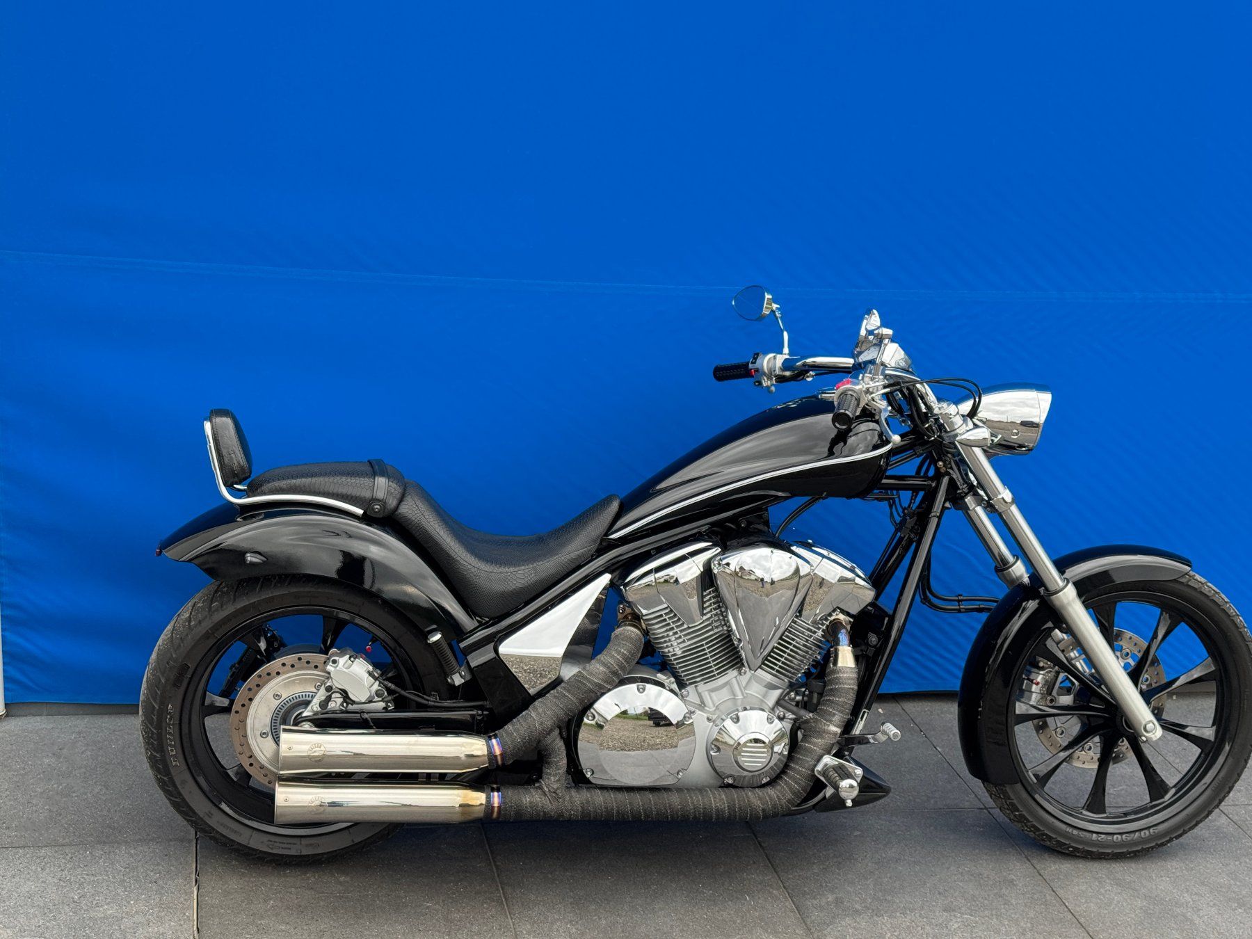 Honda Chopper: Honda VT 1300 CXA Chopper ab Service – Usato da Escholzmatt venduto da Wikinger11 9