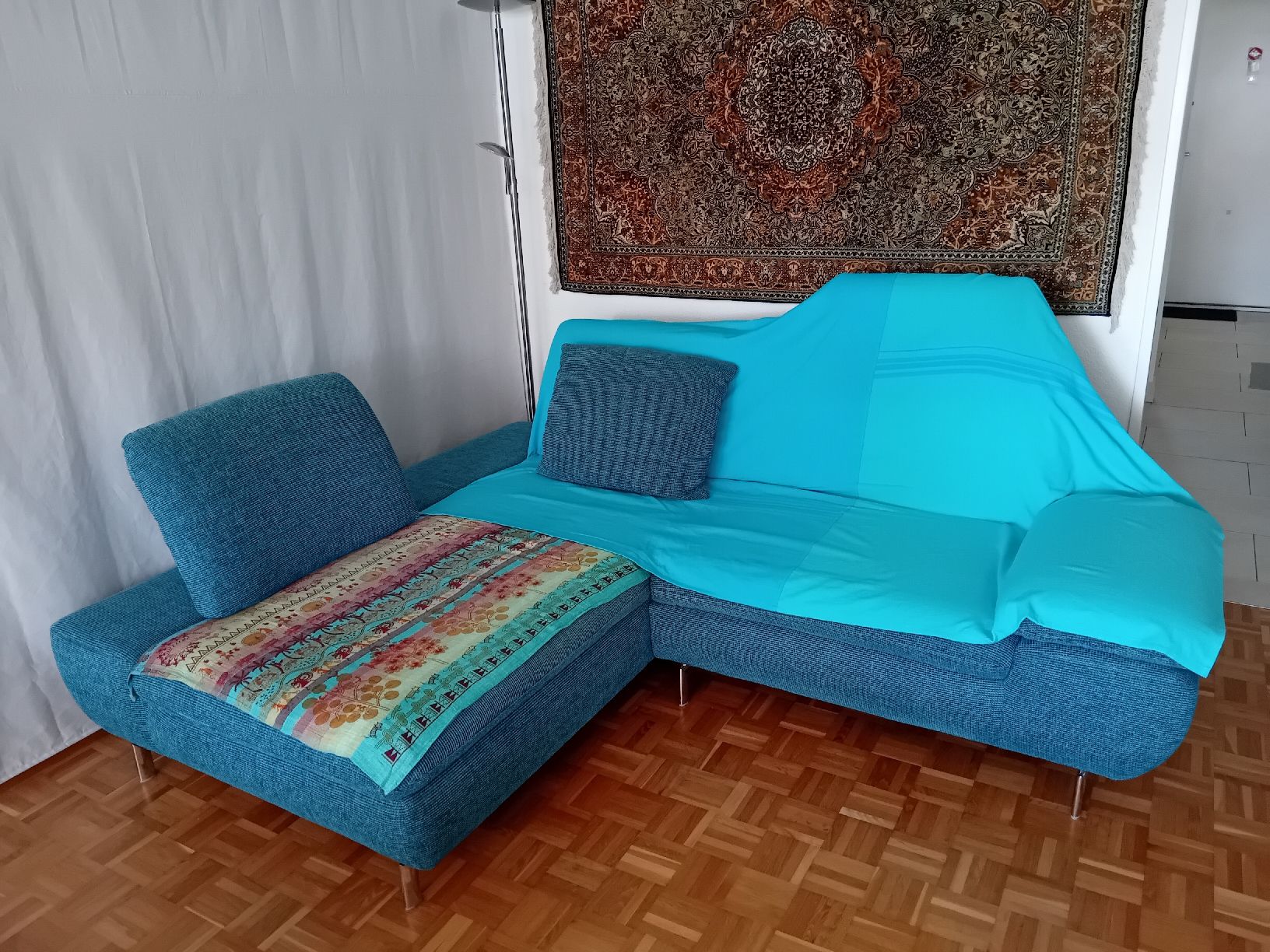 Divani: Eck-Schlafsofa türkisblau – Usato da Zürich venduto da Gillheri 8