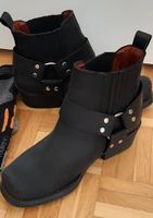 Motorradschuhe
