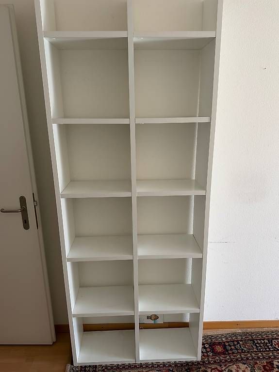 Scaffali: Bibliothèque Billy ikea – Usato da Preverenges venduto da mih_vqg5