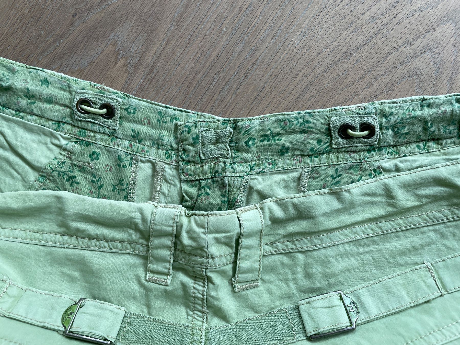 Nile Pantaloni: Shorts, Nile, Gr. L – Usato da Rüschlikon venduto da user999 6