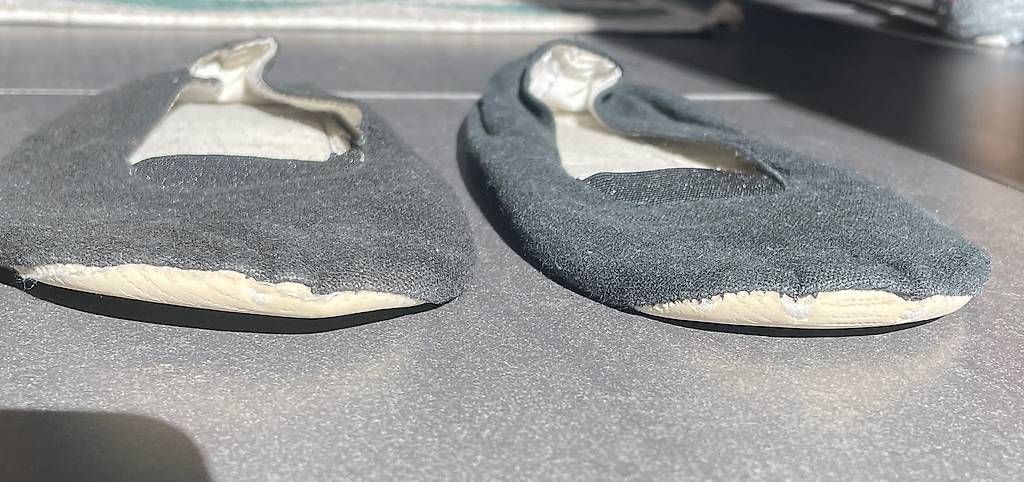 Scarpe per ragazzi: Turnschläppchen/Gymnastikschuhe Grösse 33 – Usato da Zürich venduto da Chratzomat 2