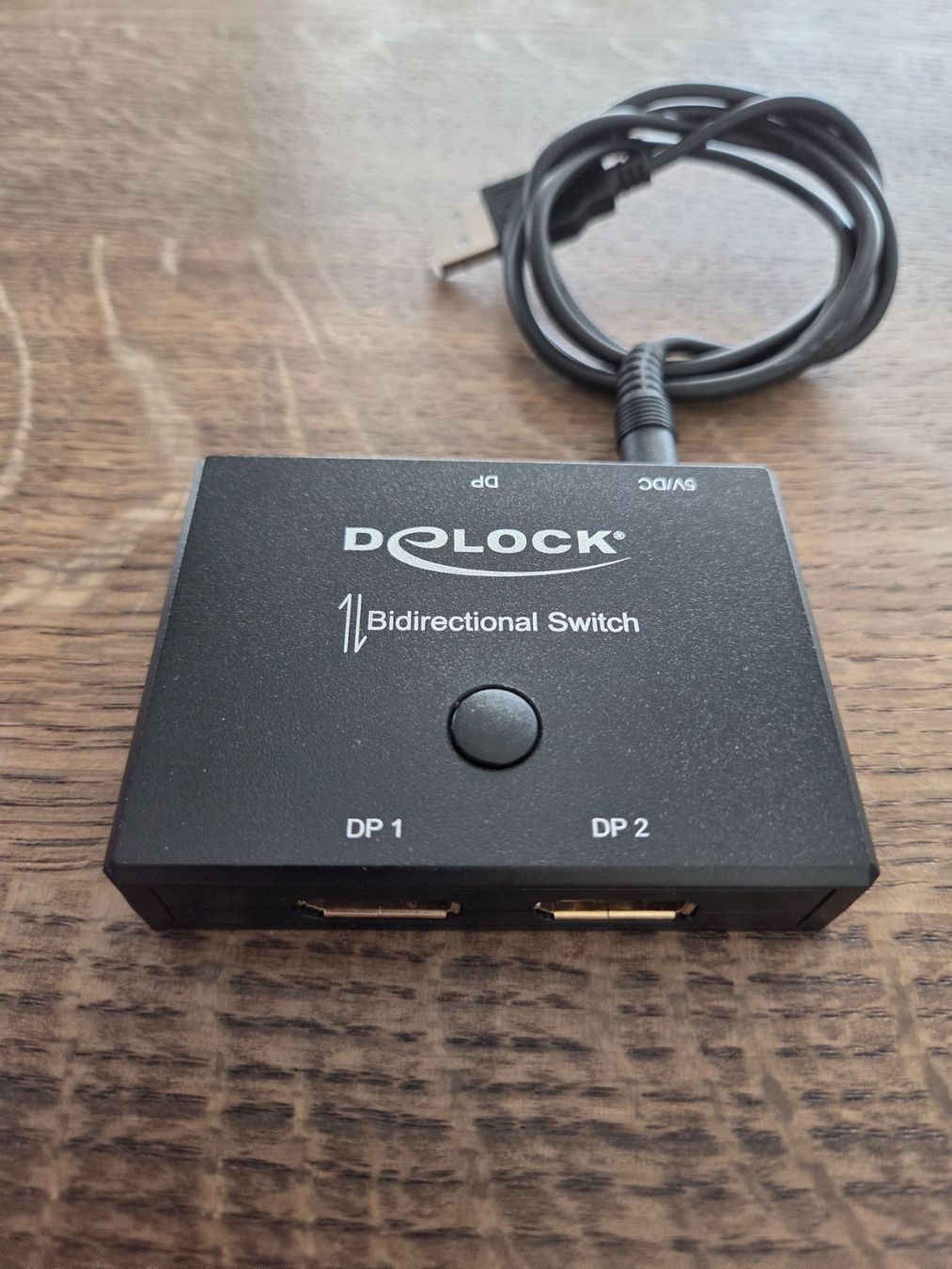 Lecteurs & Adaptateurs: Neuer Delock bidirektionalen DisplayPort-Switch – Neuf (Voir description) à Opfikon par Doronadan
