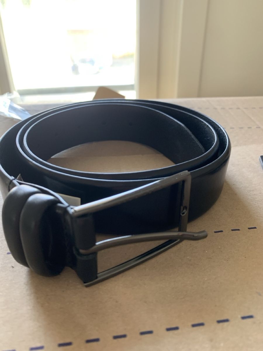 Hugo Boss Cinture: Ceinture BOSS – Nuovo e nell'imballaggio originale da Prangins venduto da val_2c72 1