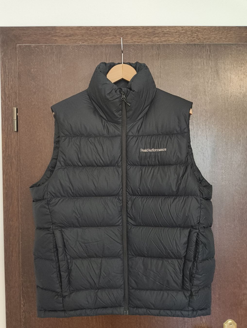 Peak Performance Gilets & Westen: Peakperformance Frost Vest Black Size M – Neu (gemäss Beschreibung) aus Carona von ufd_ncr8