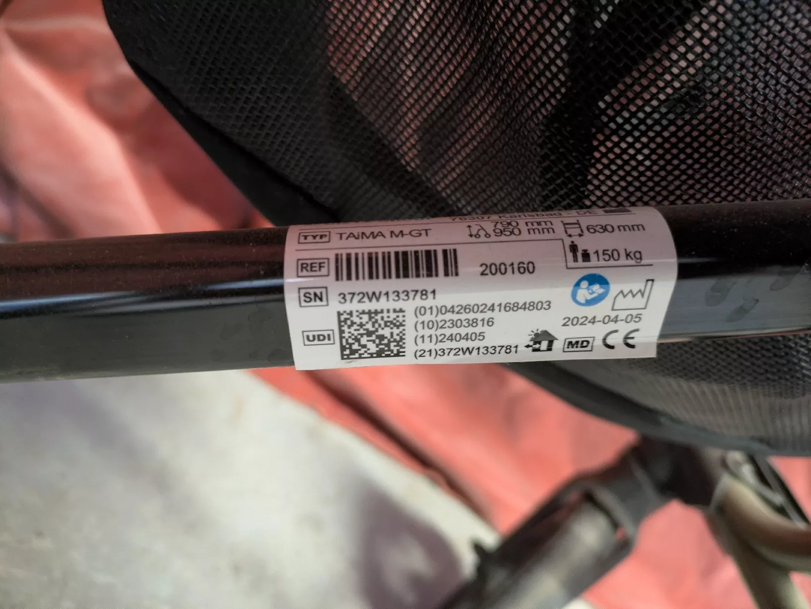 Aides à la marche: Rollator – D'occasion à Oberuzwil par Simpeloder 3