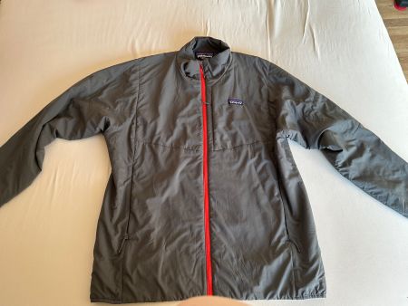 Patagonia Men's Pack Out Jacket
