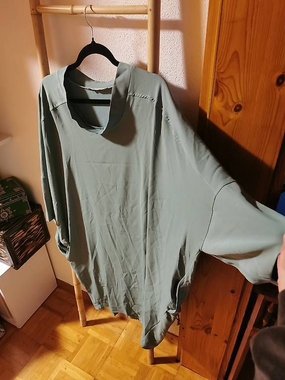 Vestiti: Extravagantes Kleid – Usato da Neuhausen venduto da NatWag 2