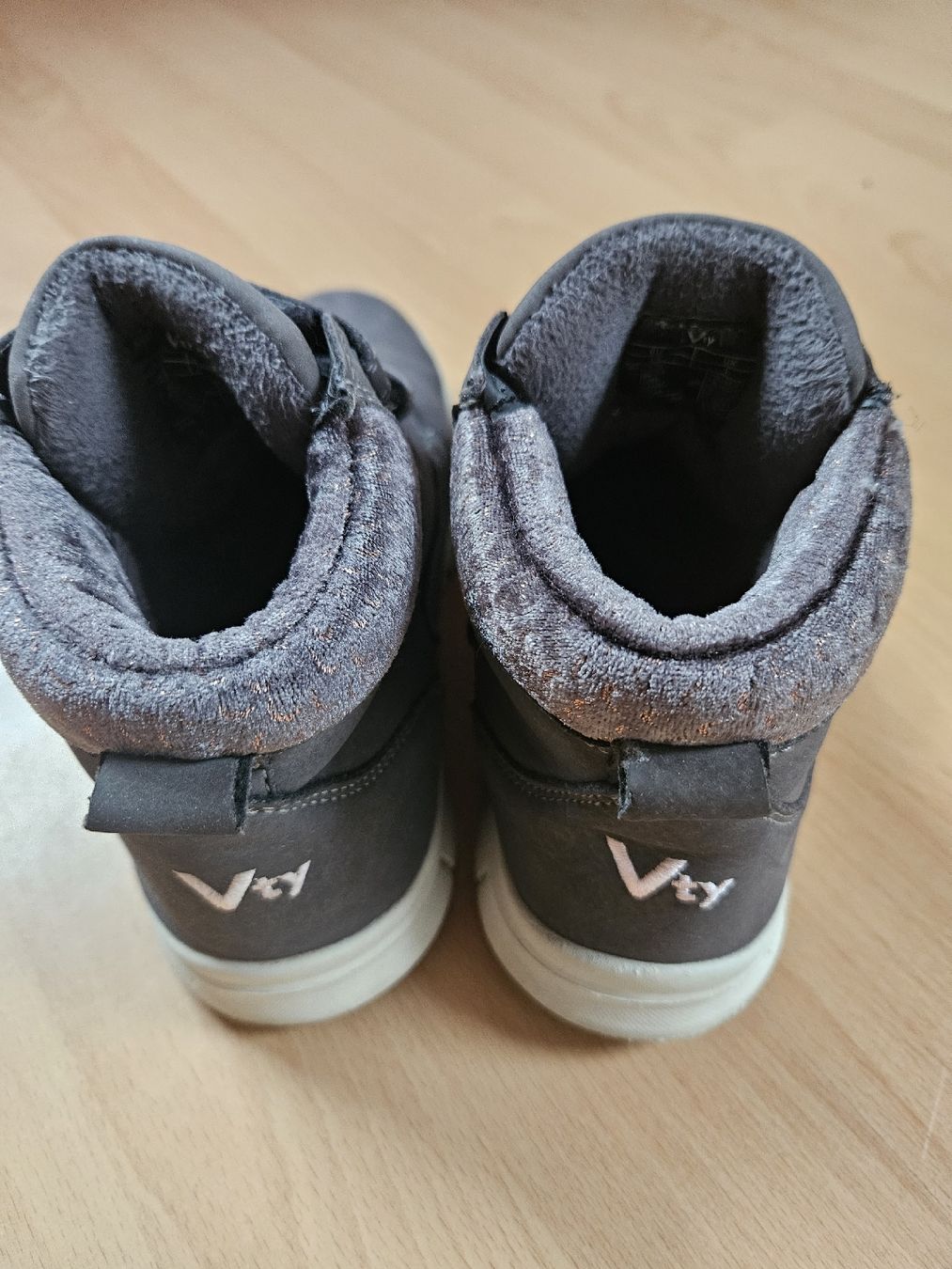 Scarpe per ragazze: Winterschuhe Gr.33 – Usato da Oberkulm venduto da Preneur 4