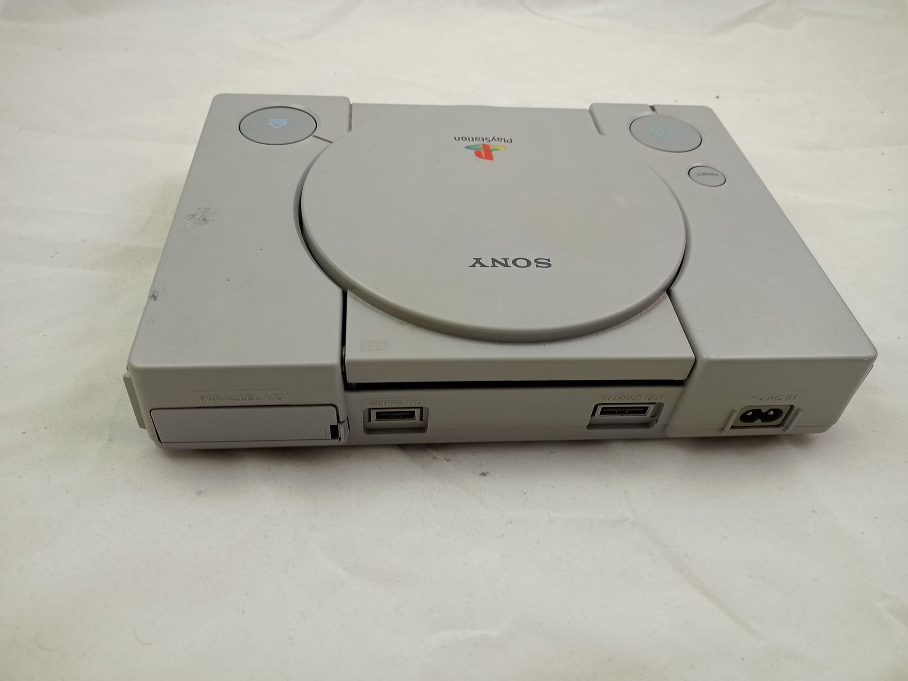 Console: Sony Playstation 1 Konsole mit OVP – Usato da Buchs AG venduto da SellAndBuyX 6