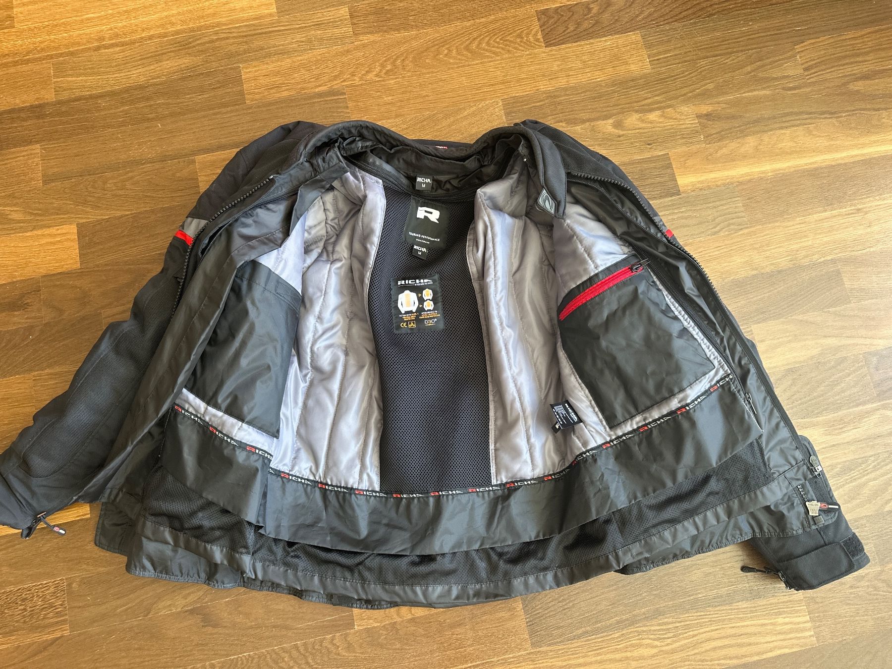 Giacche: Motorradjacke Richa Gr M – Usato da Naters venduto da Lasana 2