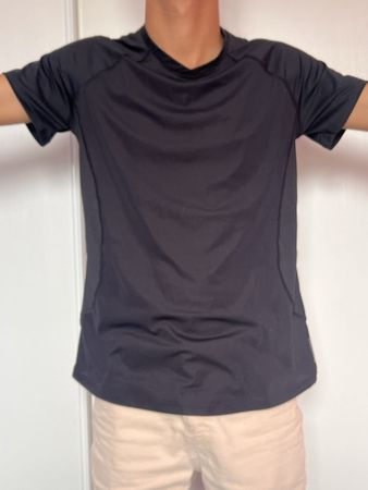 T-shirt sport Domyos 360 Cardio Training noir, état neuf
