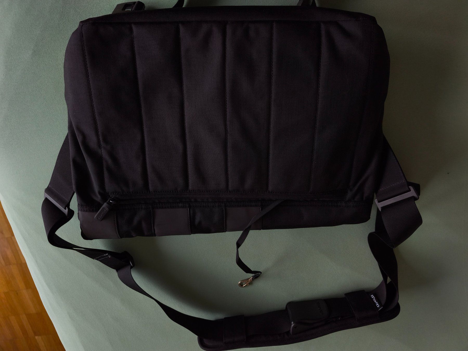 Crumpler Borse: Crumpler Labtop-Tasche 16" – Nuovo (secondo la descrizione) da Aarau venduto da gurnigel65 3