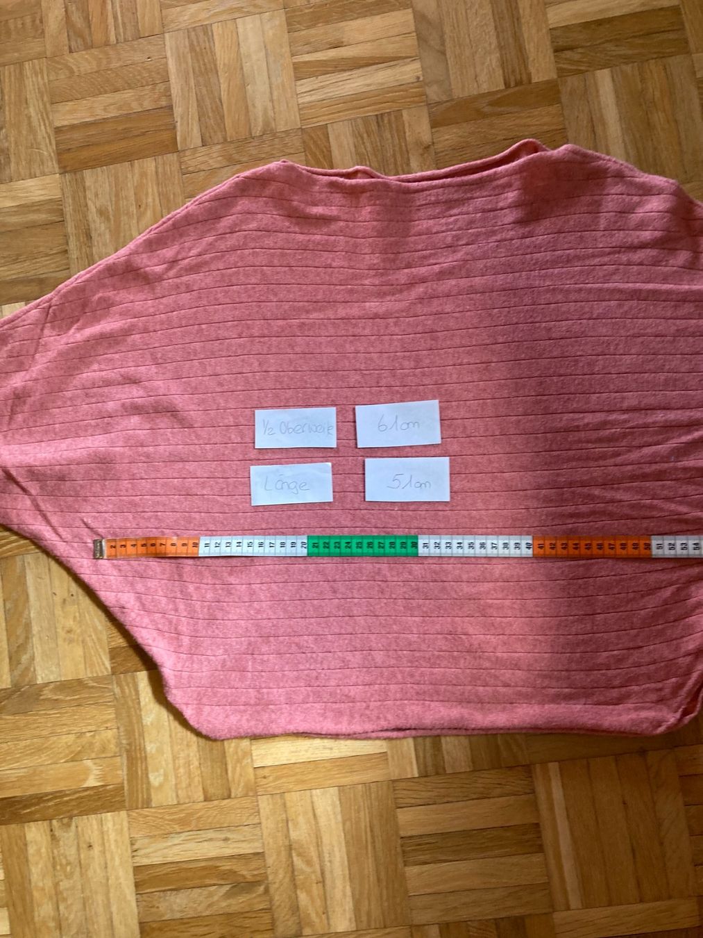 Pulls & Sweat-shirts: Pullover – D'occasion à Balsthal par dasesaro 1
