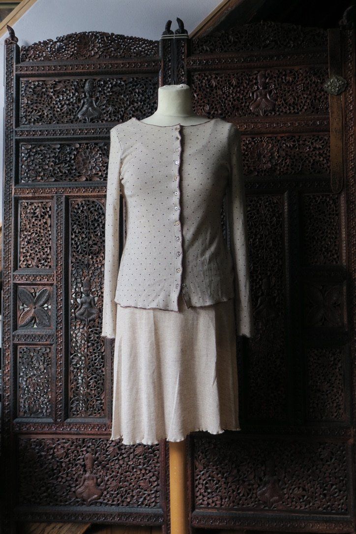 Vestiti: 2 er Set "Jalve"  Wollkleidchen und Jäcklein S – Usato da Schwanden i. E. venduto da luvia01 4
