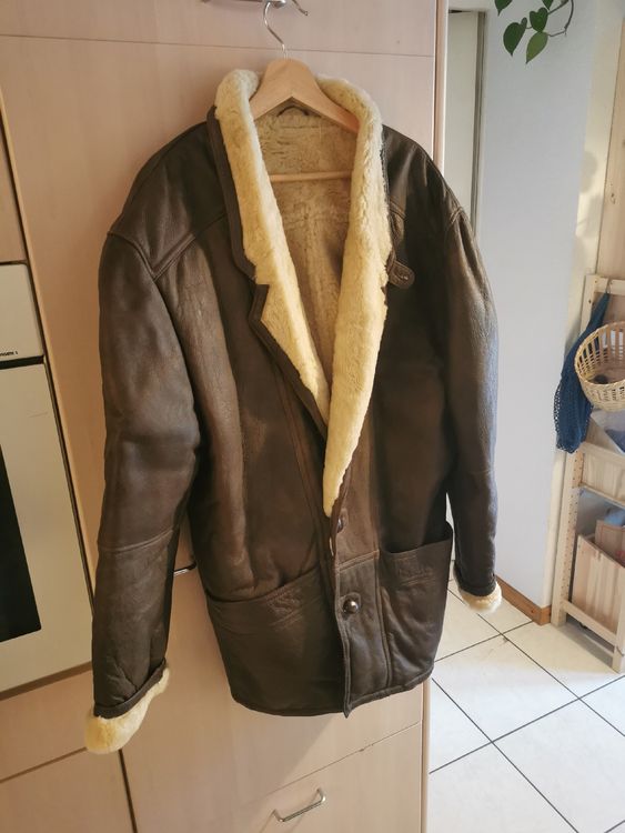 Comment savoir si la peau de mouton est vraie ou fausse