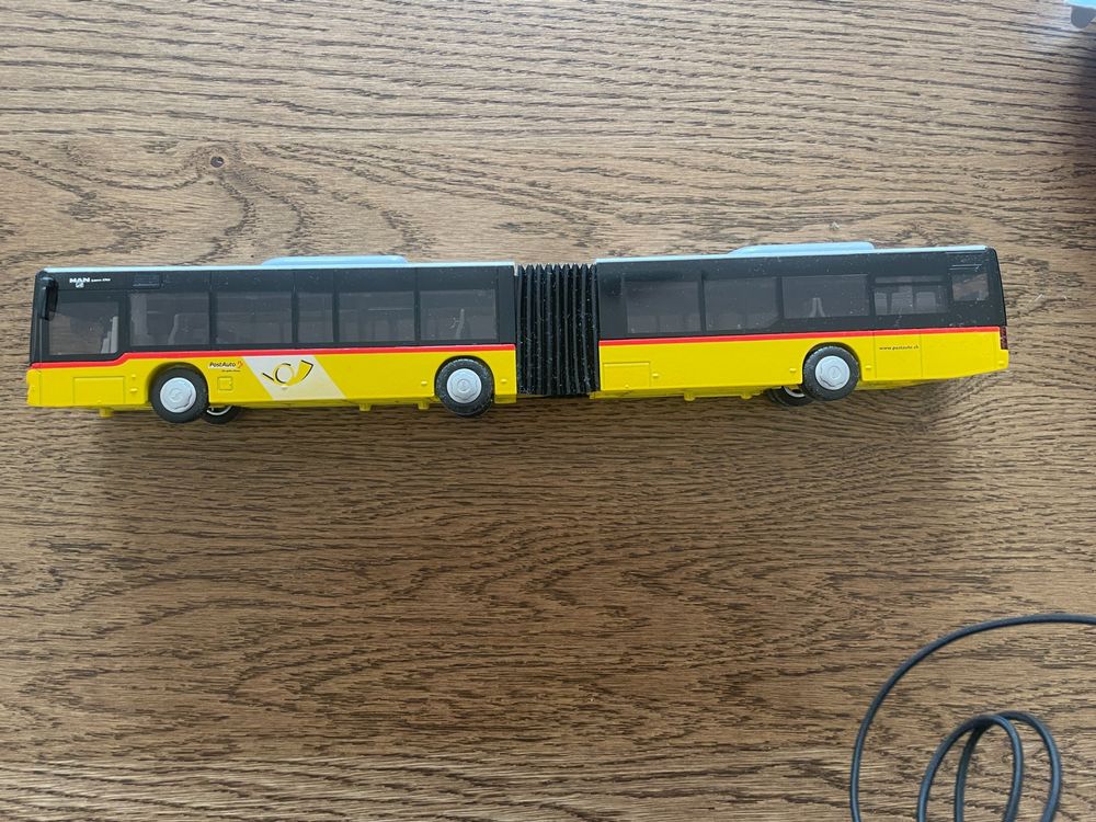 siku 3736, Bus Articulé MAN, 1:50, 2 Planches d'Autocollants Incluses, Métal /Plastique, Turquoise, Modèle réduit, Pneus en Caoutchouc, Portes ouvrables