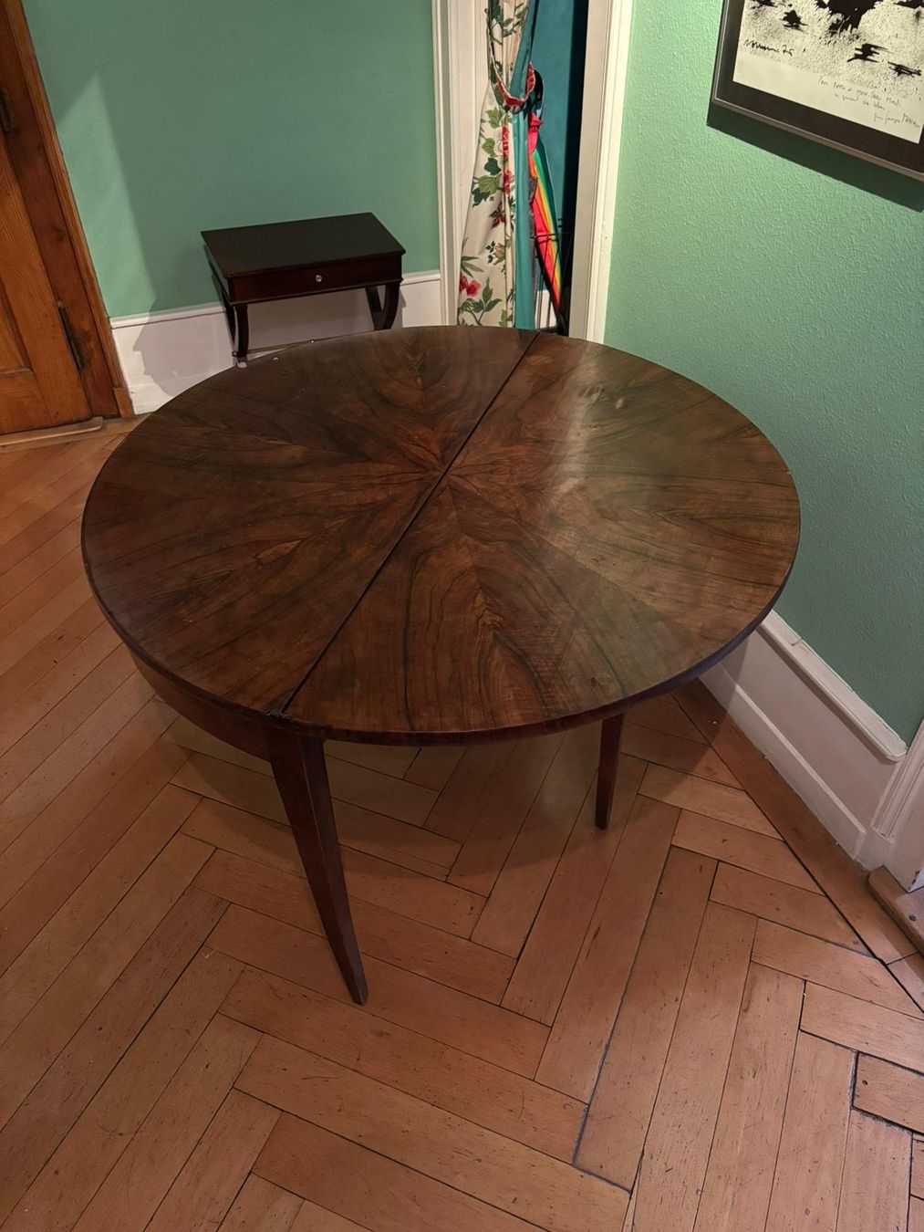 Tavoli: Table demi-lune Directoire en noyer – Usato da Plan-les-Ouates venduto da lau_g8js 3