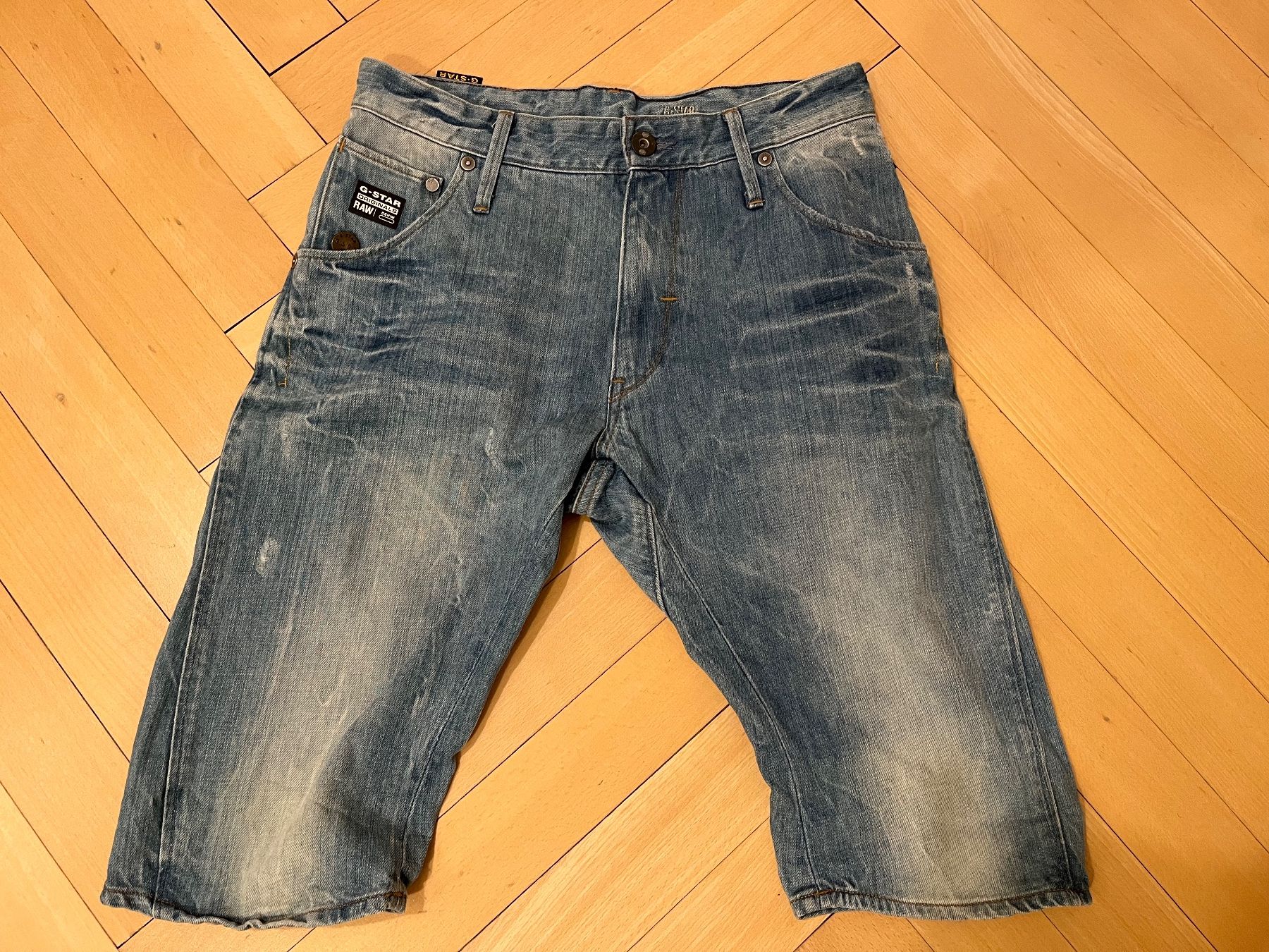 G-Star Jeans: G-Star shorts Grösse 30 – Usato da Zürich venduto da Returntosander