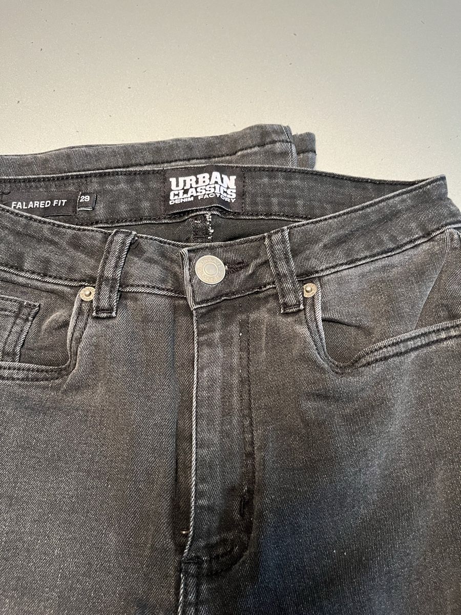 Jeans: Flared Jeans Gr. 29 – Usato da Bern venduto da Regi1975 1