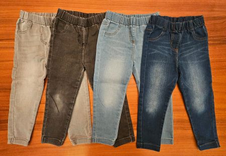 Jeans/Jeggings Set Grösse 98