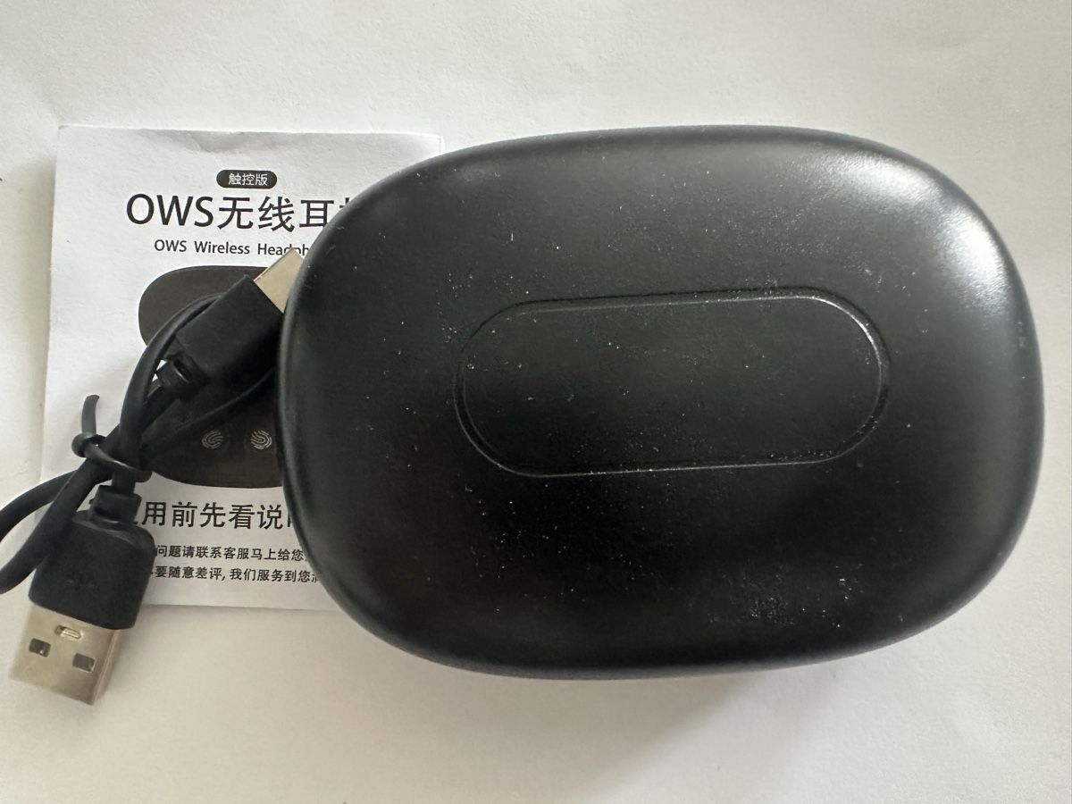 Cuffie: Kabellose OWS Kopfhörer schwarz mit Ladecase  – Nuovo (secondo la descrizione) da Kloten venduto da digi-Galaxy