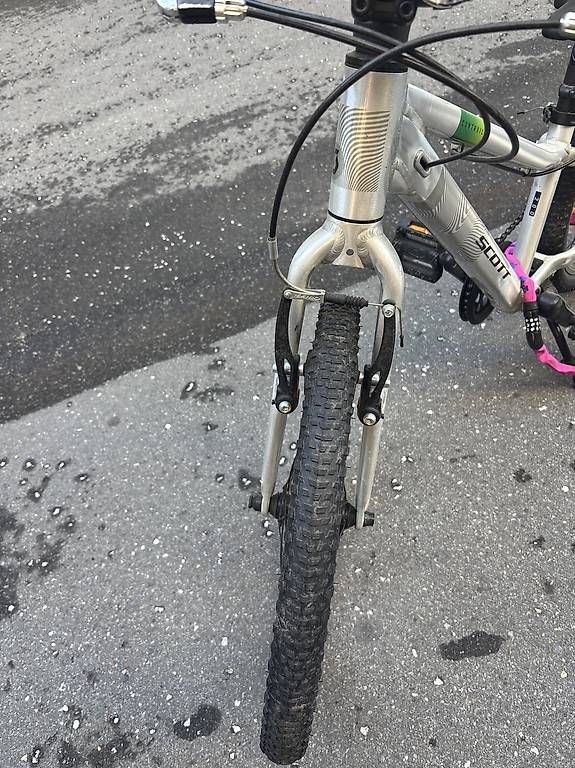 Biciclette: Scott contrail alloy silver 200 – Nuovo e nell'imballaggio originale da Bern venduto da nicole.o 1