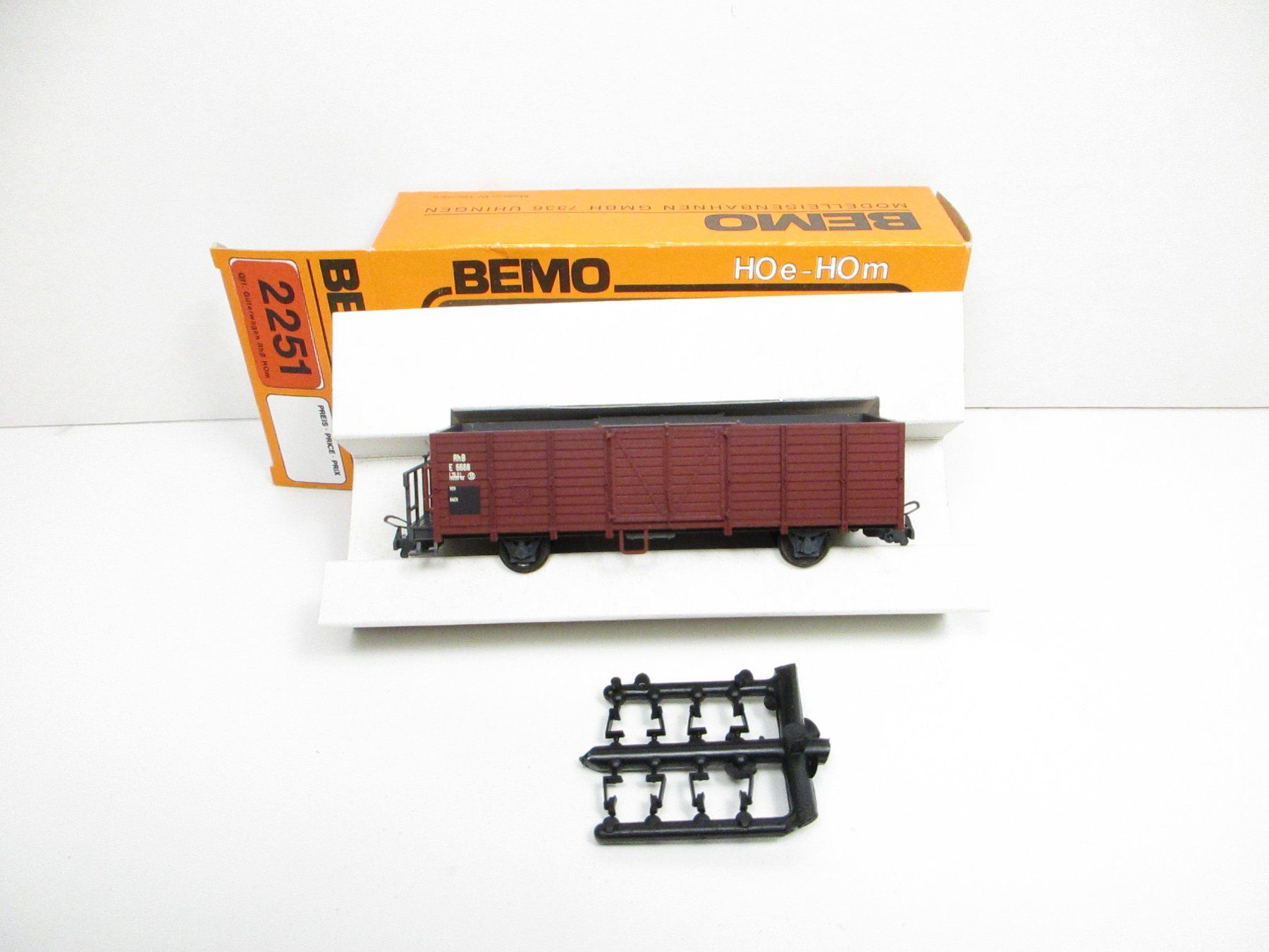 Bemo Modellini di ferrovie: Bemo H0m 2251 RhB Offener Güterwagen E 6668 – Nuovo e nell'imballaggio originale da Olten venduto da Heinrich875 1