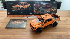 Lego Technic Ford Raptor Truck - Assembled