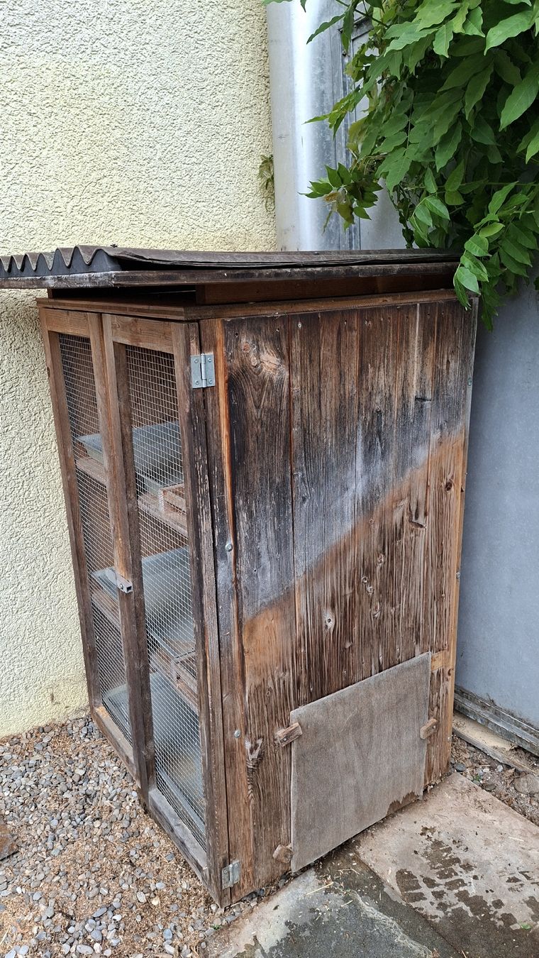 Gabbie, trasporto & Sicurezza: Kaninchenstall – Usato da Kerzers venduto da Guckdings 2