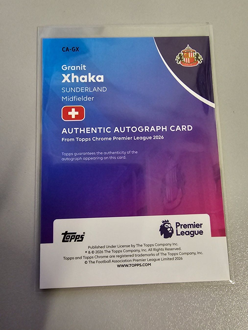 Topps Sammelbilder & Trading cards: 25-26 Topps Chrome Premier L. Autographs Sunderland XHAKA – Gebraucht aus Arth von Web_air1 1